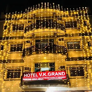 vk-grand.hotels-varanasi.com/